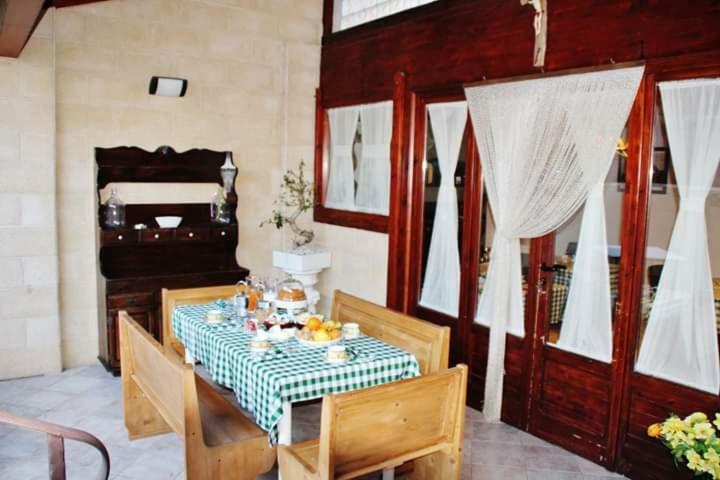 The Holiday House Otel Santeramo in Colle Dış mekan fotoğraf